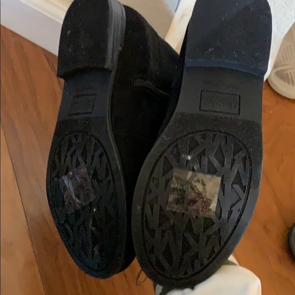 Michael Kors boot - Picture 3 of 3